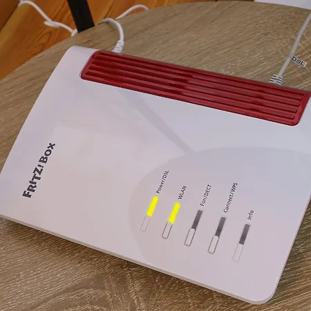 Immostay #7 -helle Mit Grossem Garten -4 Zimmer, Wifi & Free Parking 아파트 브레멘