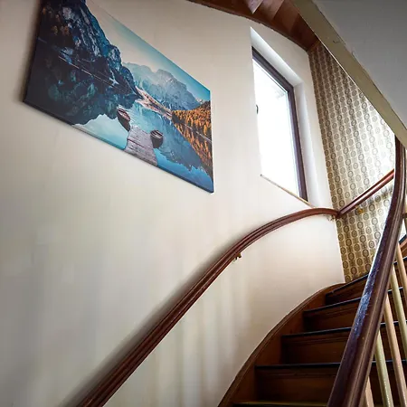 Immostay #7 -helle Mit Grossem Garten -4 Zimmer, Wifi & Free Parking