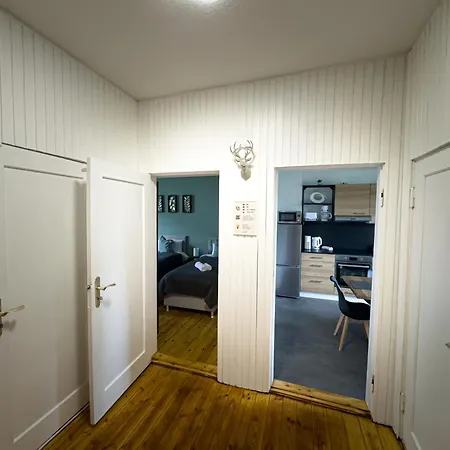 Immostay #7 -helle Mit Grossem Garten -4 Zimmer, Wifi & Free Parking Apartment Bremen