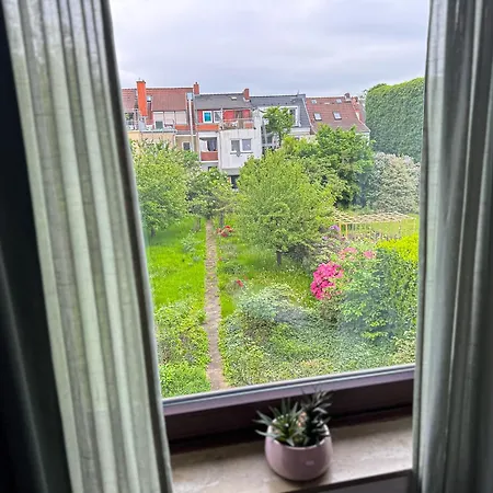 Immostay #7 -helle Mit Grossem Garten -4 Zimmer, Wifi & Free Parking Apartment *