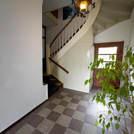 Immostay #7 -helle Mit Grossem Garten -4 Zimmer, Wifi & Free Parking Apartment *