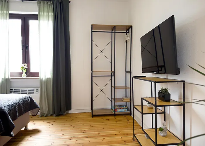 Immostay #7 -helle Mit Grossem Garten -4 Zimmer, Wifi & Free Parking アパート *