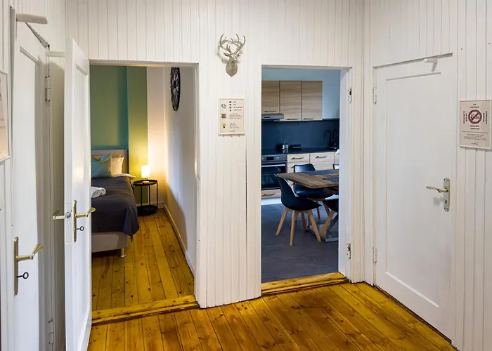 Immostay #7 -helle Mit Grossem Garten -4 Zimmer, Wifi & Free Parking