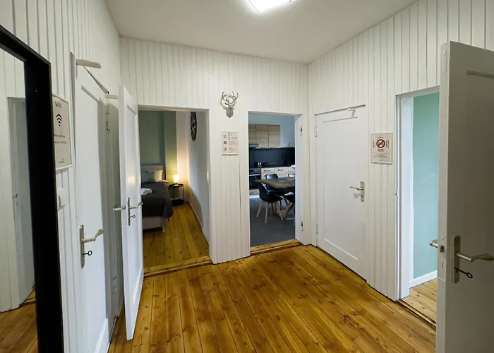 Immostay #7 -helle Mit Grossem Garten -4 Zimmer, Wifi & Free Parking アパート ブレーメン