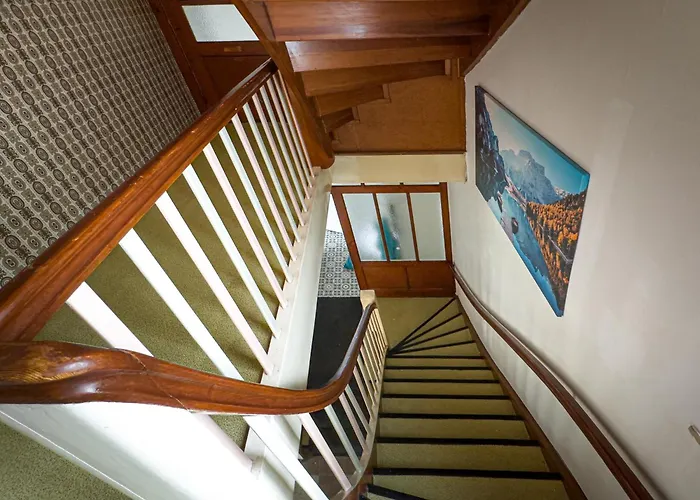 Immostay #7 -helle Mit Grossem Garten -4 Zimmer, Wifi & Free Parking